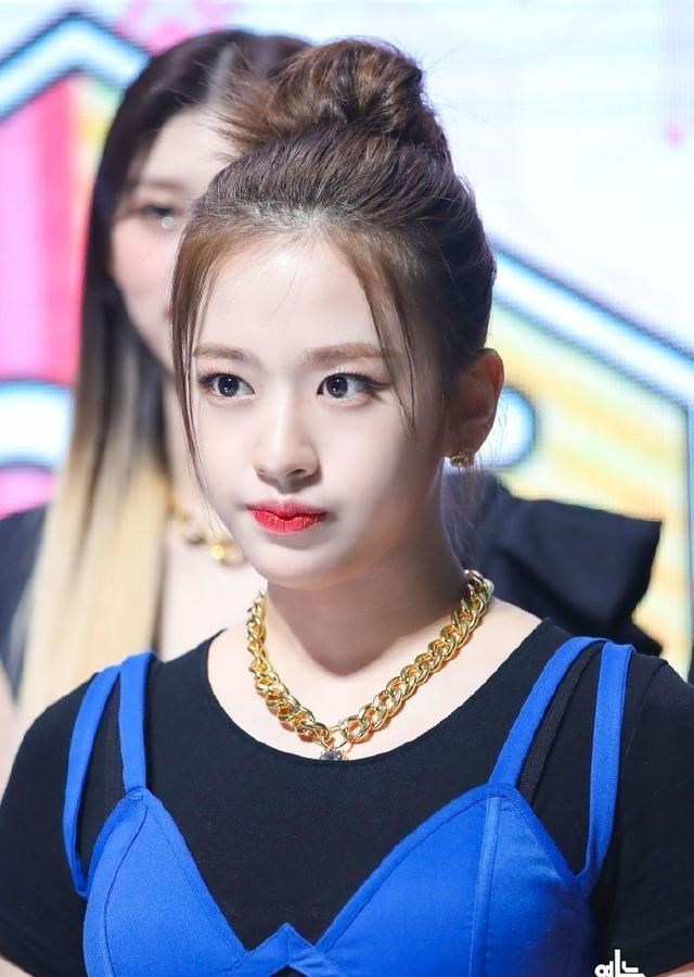 ive|IVE小小年纪选择走纯欲风，出道曲触底反弹，对她们来说并非好事