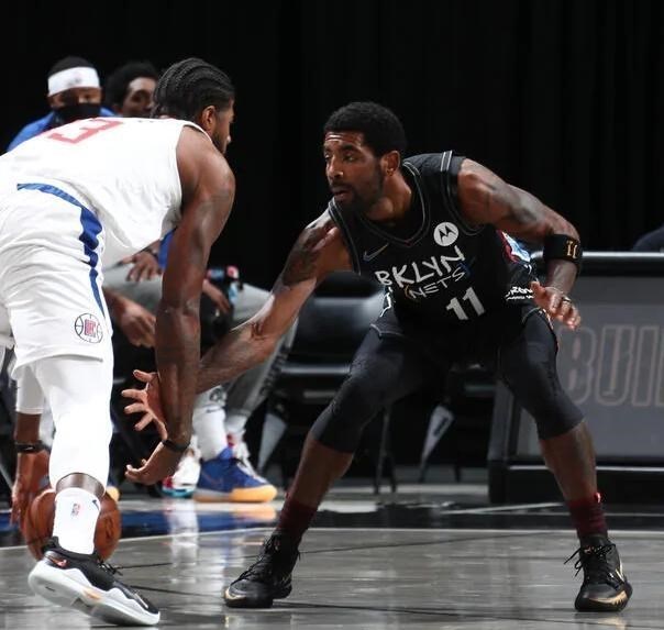 火箭隊(duì)|籃網(wǎng)3巨頭爆發(fā)，狂轟34+12+9，瘋狂追分！卡喬23+3+6，快船領(lǐng)先