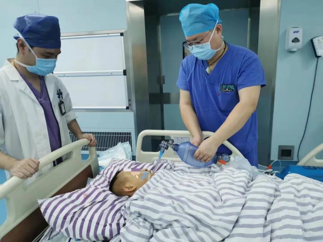 肝硬化|肝硬化患者在苏经历“生死关”,医生提醒这些做法可有效预防