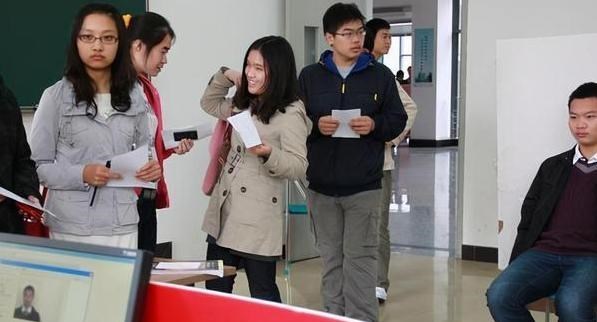 电子竞技|多数研究生会有一个头疼的问题：毕业都有点费劲，还提什么找工作