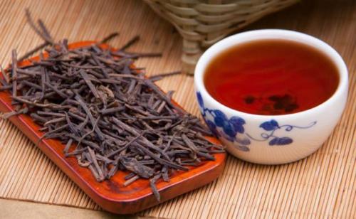 萝卜|一杯六堡茶，祛湿健脾