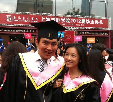 王彦霖|王彦霖恋情曝光，女友是《爱情公寓4》中的她，如今美出新天际！