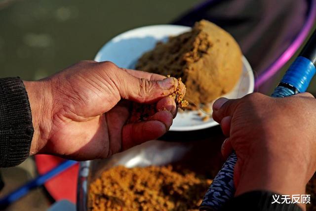 饵料|钓鱼知识:饵料有主次之分,别放大添加剂的作用