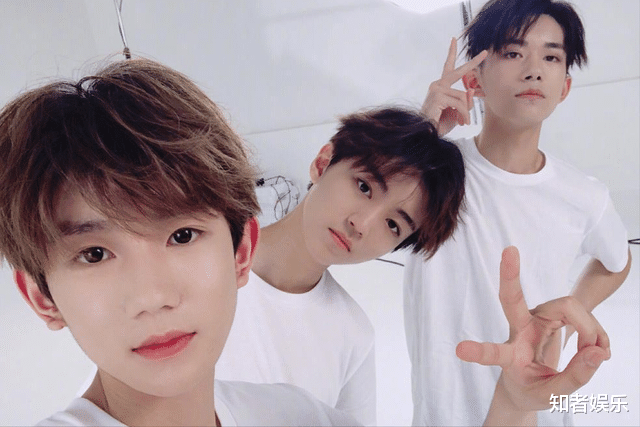 易烊千玺|兄弟为易烊千玺庆生，卡点祝福并不新鲜，几个小细节暗示三人关系