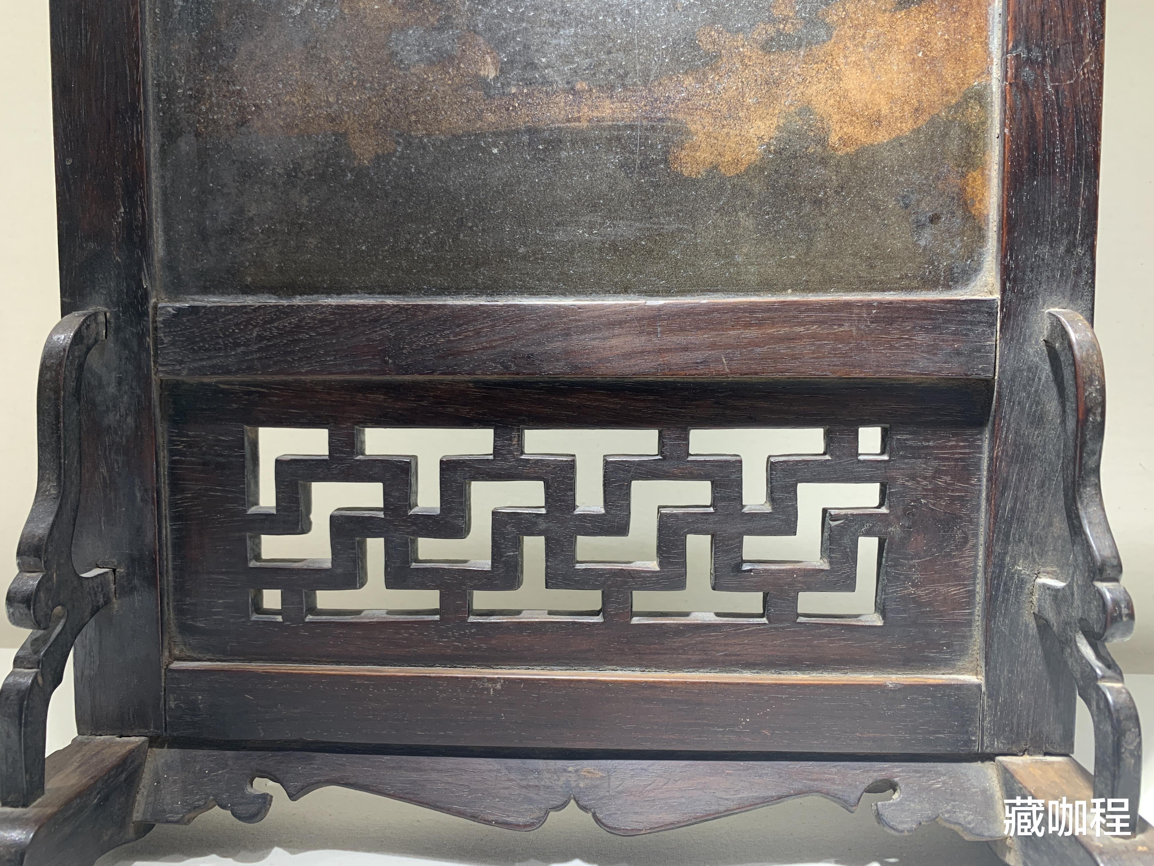 评弹|木质细节看不清，黄花梨石面座屏63万成交