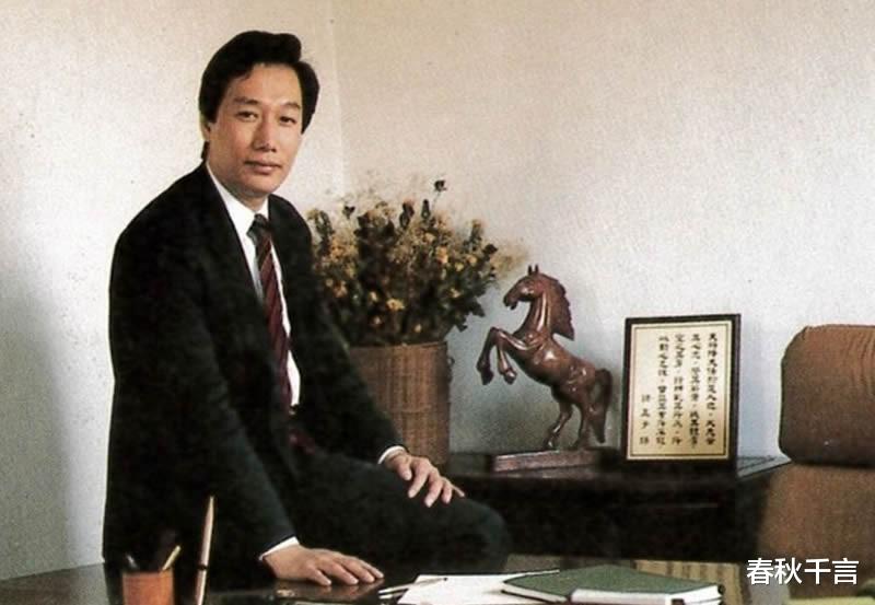 |曾馨莹：34岁嫁58岁首富，六年生三胎坐稳百亿豪门女主人，凭什么