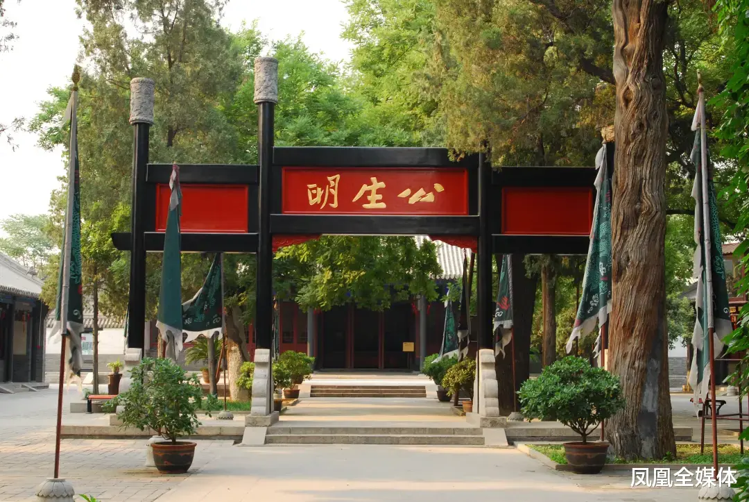 凤凰全媒体 0312 大保定的区号 是我们与世界连接的数字