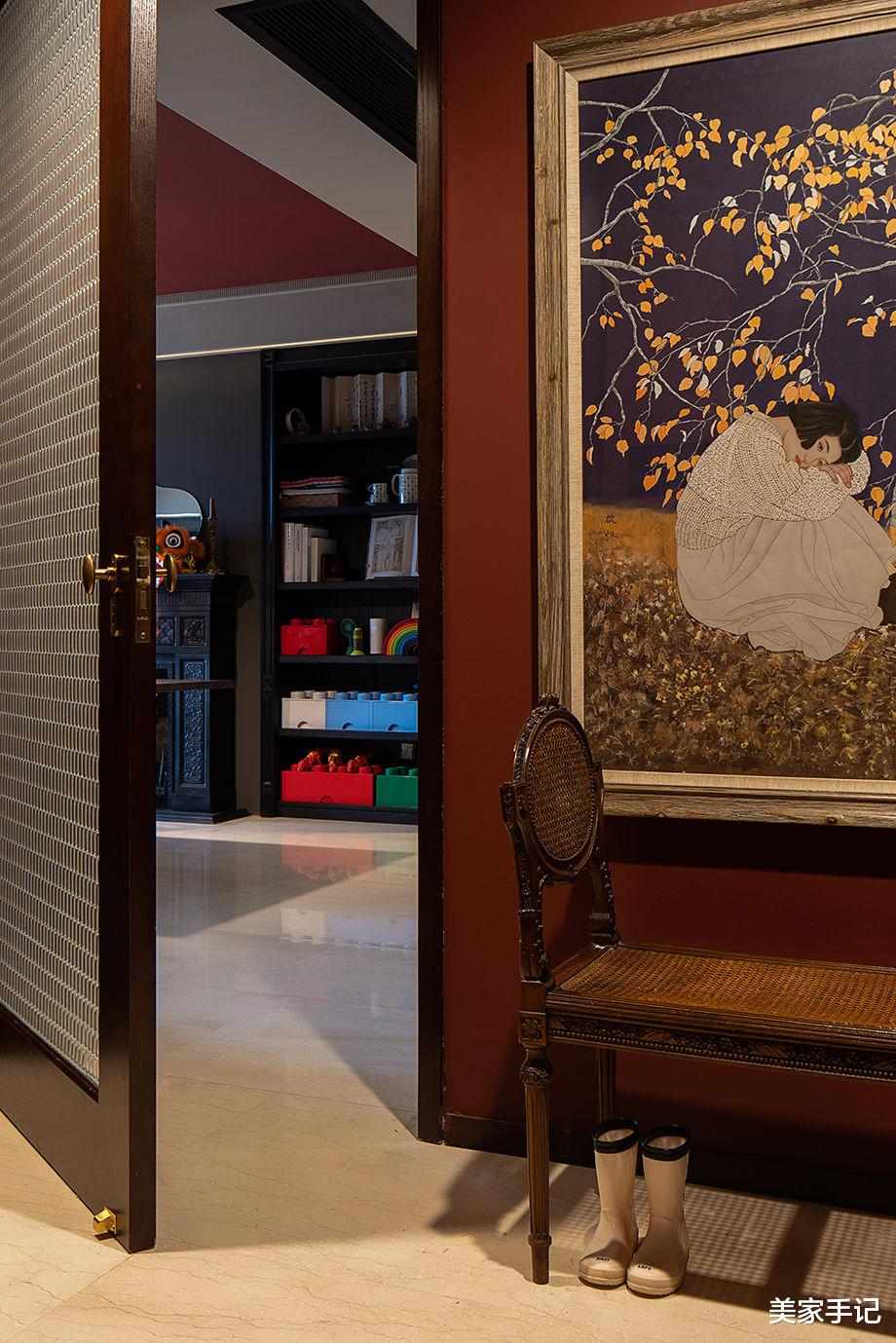 美家手记|坚持摒弃客厅，不买沙发茶几！这对夫妻的家，成了装修界的教科书