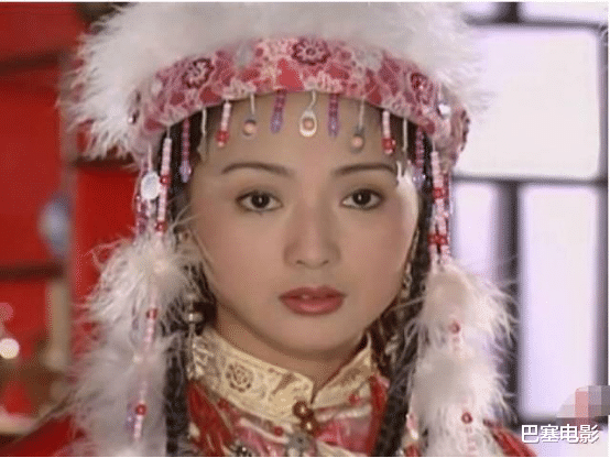 赵本山|8版香妃，两眼脉脉含情会说话，谁撑起“异域第一美”，谁在拉胯