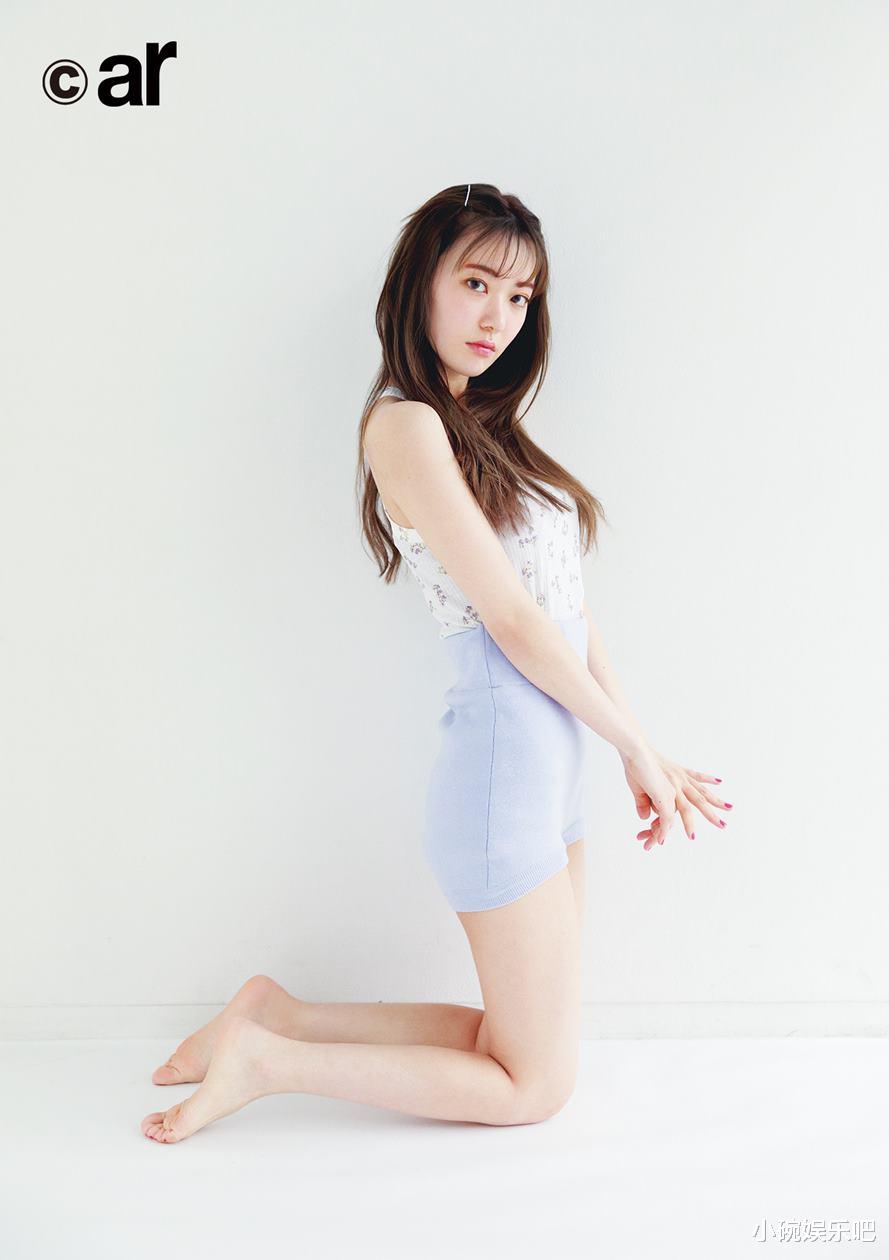 粉色|宫胁咲良,首次登上时尚杂志《MORE》封面,新粉色发型成为话题