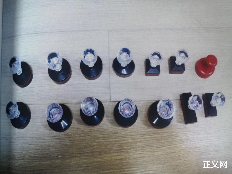 正義網(wǎng) 批捕！男子偽造核酸檢測報告和體檢報告，有人組團購買