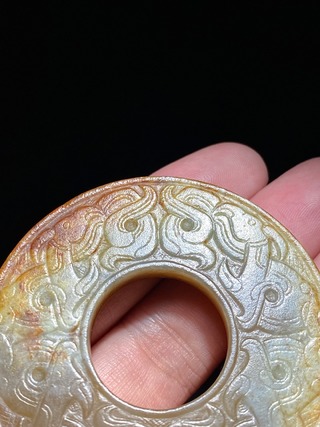 和田玉籽料|明 和田玉籽料 凤纹 玉璧 挂件