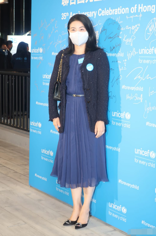 郭晶晶|公益活动上郭晶晶与霍启刚成双成对，甘比独自现身与霍震霆合照