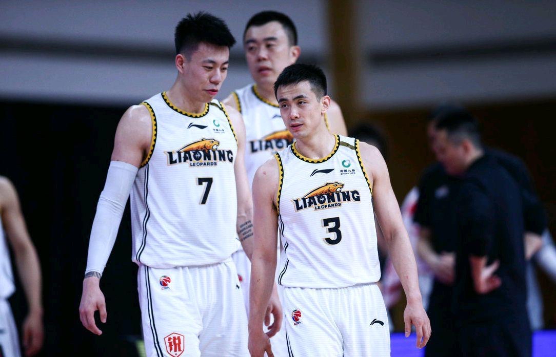 辽宁男篮|3分8中1到10中7，辽宁男篮21岁新星兑现天赋，全新12人阵容已成型