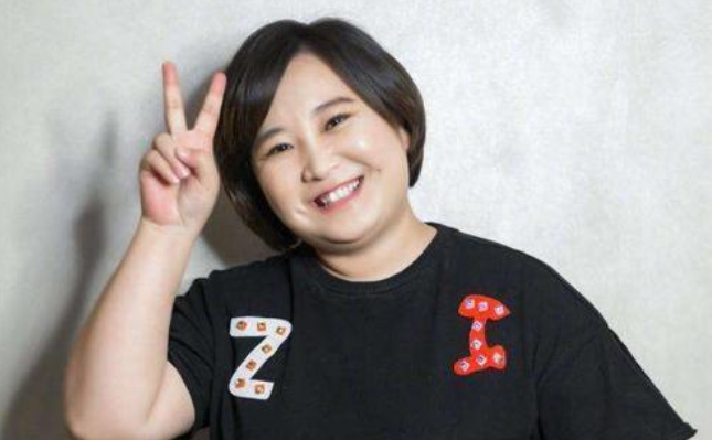 李焕英|刚宣布延期下映就迎来最强拦路虎，《李焕英》破吴京纪录彻底无望