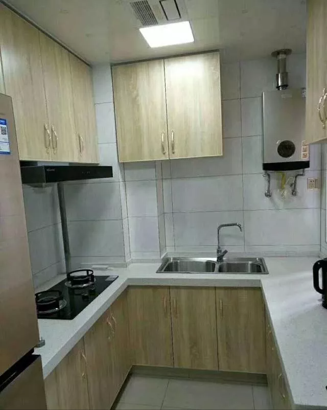 新房装修，老公贪便宜坚持用免漆板打全房柜子，不怕开裂起皮吗？