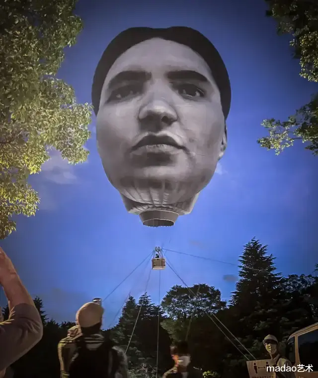 设计师已经不止接地气，都开始接地府了，让你知道什么叫作惊悚