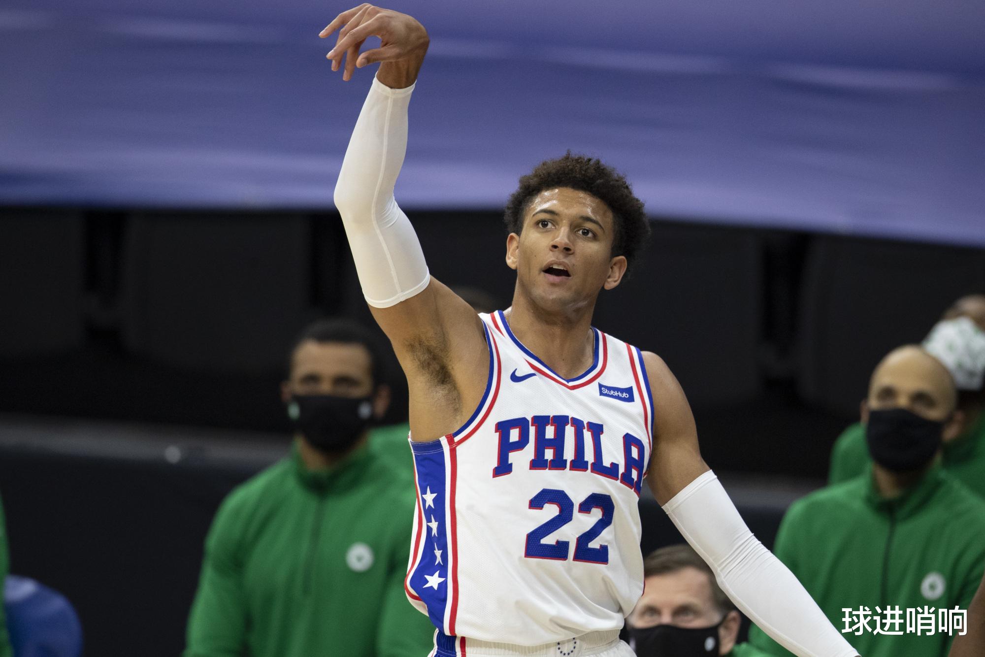 交易|赢在当下！美媒送勇士7大交易方案，5换1拉文，2换2接手塔克豪斯