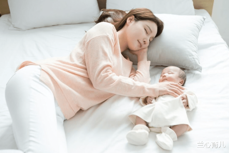 兰心育儿|新生儿刚出生就发威，一把揪住医生的外套：脐带是你剪得？