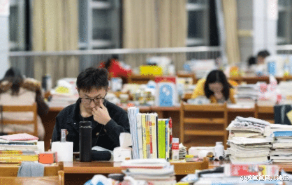 小微爸爸育儿课堂|“学硕”VS“专硕”,考研学生该如何选择?过来人的分析很有道理