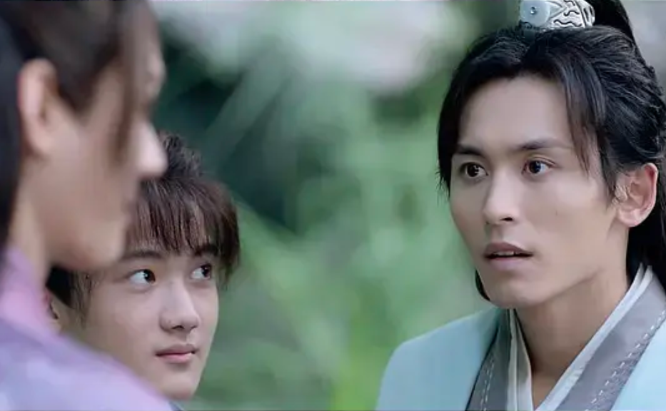 滤镜|《山河令》关了滤镜后，张哲瀚胡渣泪沟清晰可见，龚俊变化不大