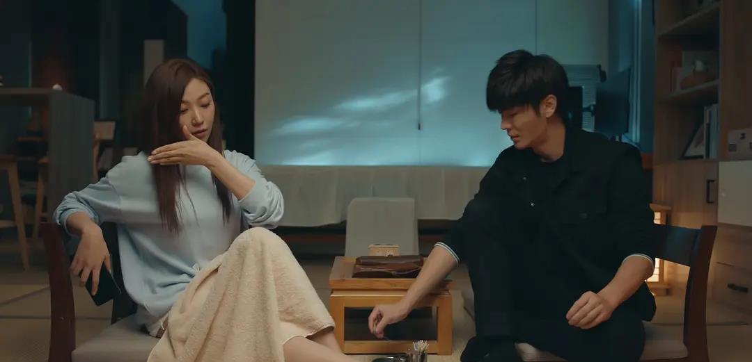 杨紫|因搭档胡歌而走红，90后小花菅纫姿同杨紫演新剧，再凭演技获好评