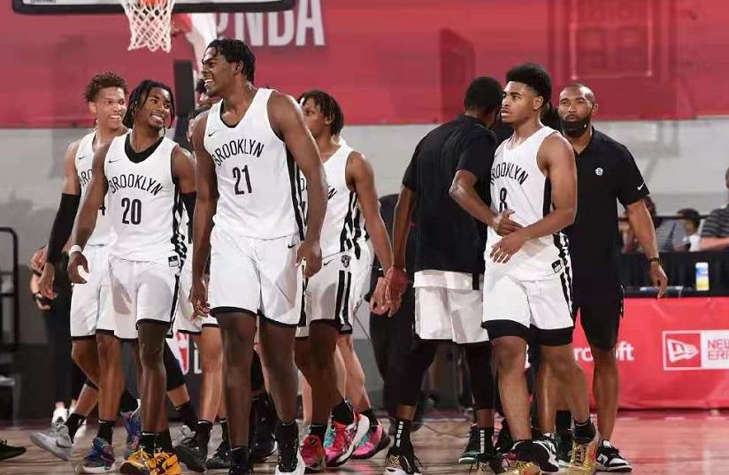 可馨育娃|锁定三巨头，搞来四巨头！篮网荣登夺冠榜首