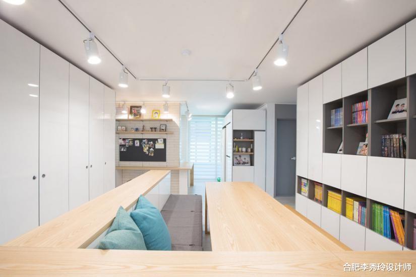 餐厅装卡座,围合式布局将空间一隔为二,多出一间书房,很聪明