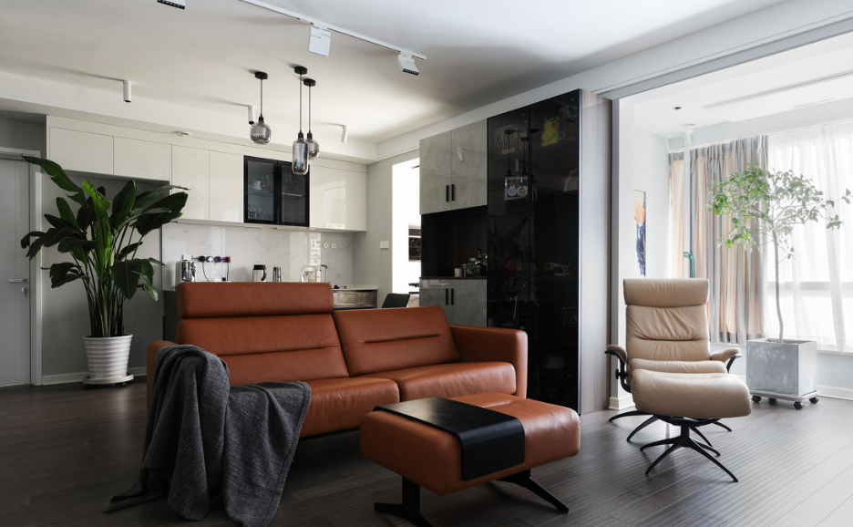 港式轻奢两居室，客餐厅开放式布局，解锁更多对话空间！