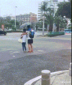 时光了了说说|“为什么穿内衣不能看，而穿泳衣却可以？哈哈哈...这有啥区别啊！”