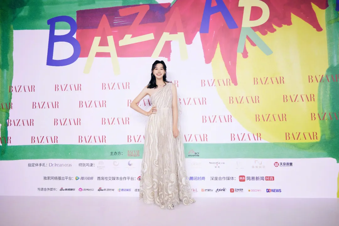 杨幂|终于,杨幂重回美貌巅峰,这次全网沦陷