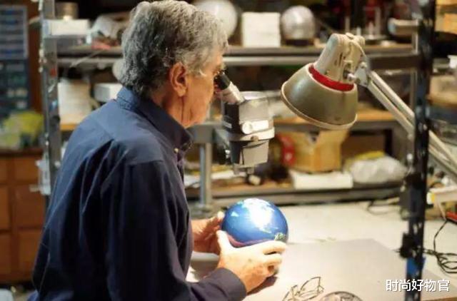 时尚好物官 他低调到鲜为人知，但影响力仅次于李嘉诚！光卖地球仪就赚了99亿