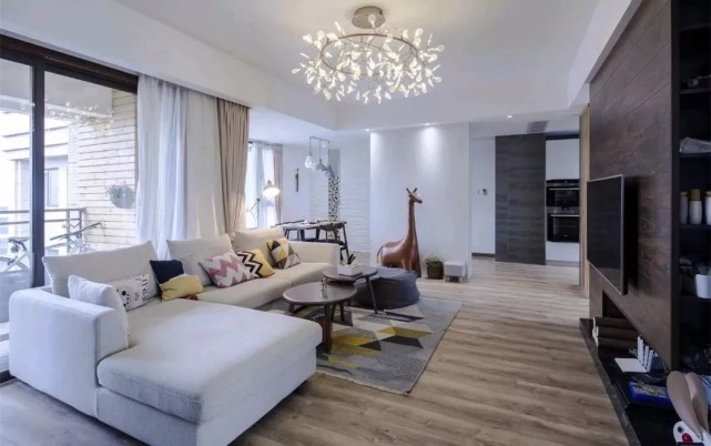 晒晒业主的新家,客厅不仅舒服还漂亮,看完不想走了