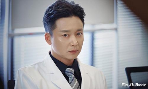 服装搭配师main|跑了20年龙套,40岁后演反派终成叔圈男神,大器晚成说的就是他