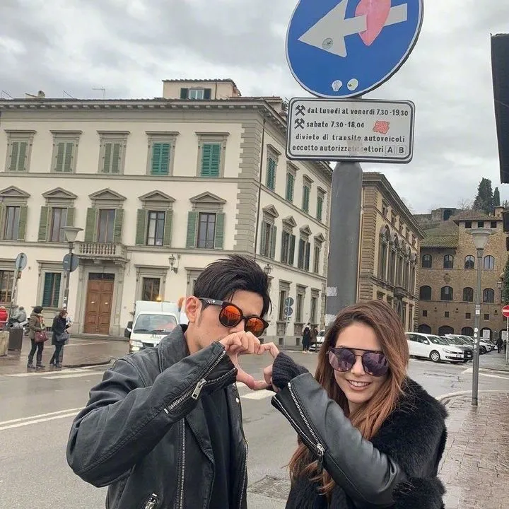 周杰伦|周杰伦被曝出轨空姐，引百万网友围观：宠妻人设要崩塌了？