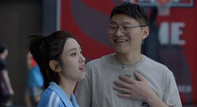 付伟伦|《小敏家》中有很多有趣的场面，最有意思的就是秦海璐吵架的场景，并且台词还火了