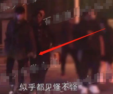 何炅|网曝何炅牵手年下男不是柴格，而是另有其人，这3个男星被猜测