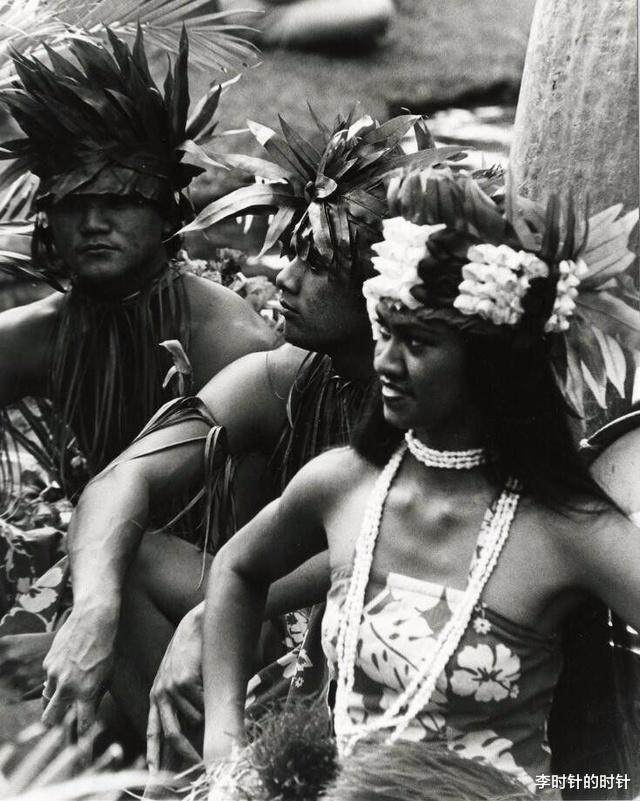 海岛 太平洋孤岛上连猴子都没有，更谈不上进化，那岛上的土著从哪来的