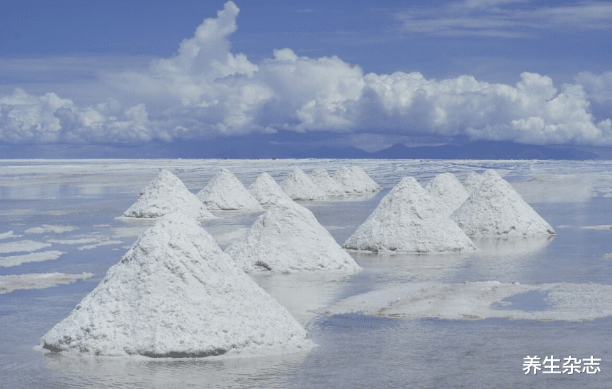 养生杂志|多地恢复第一针疫苗，“三高”患者需要注意什么？不妨看一下