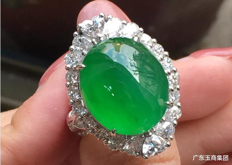 诈骗案 70亿“惊天玉石诈骗案” ，骗子身份太让人意外！
