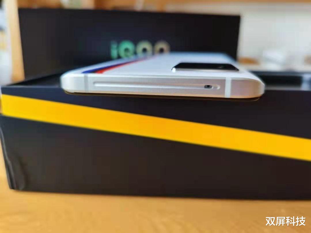 三星Galaxy|从3799跌至2979，骁龙888+120W闪充+微云台主摄，售价更加亲民了