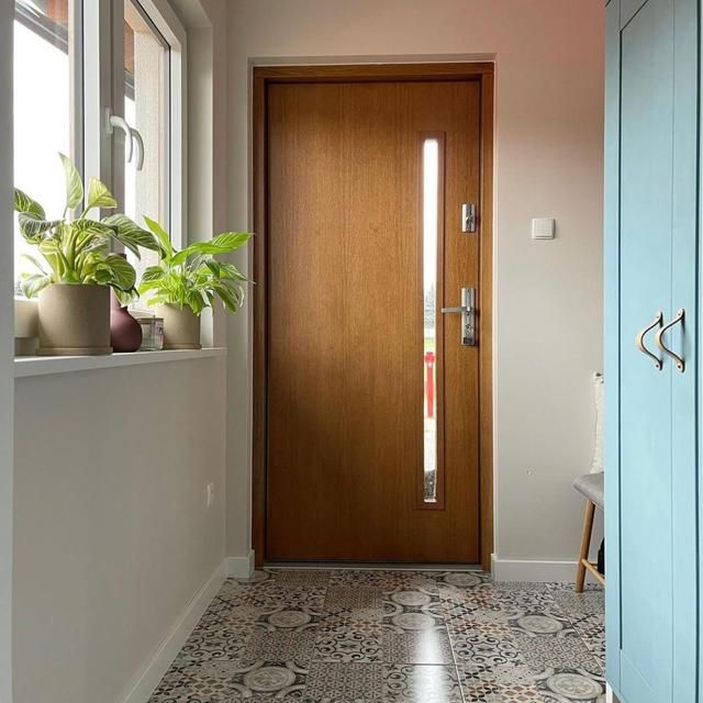 51岁北欧阿姨晒出乡下自建房，没成想火的“一塌糊涂”，太治愈！