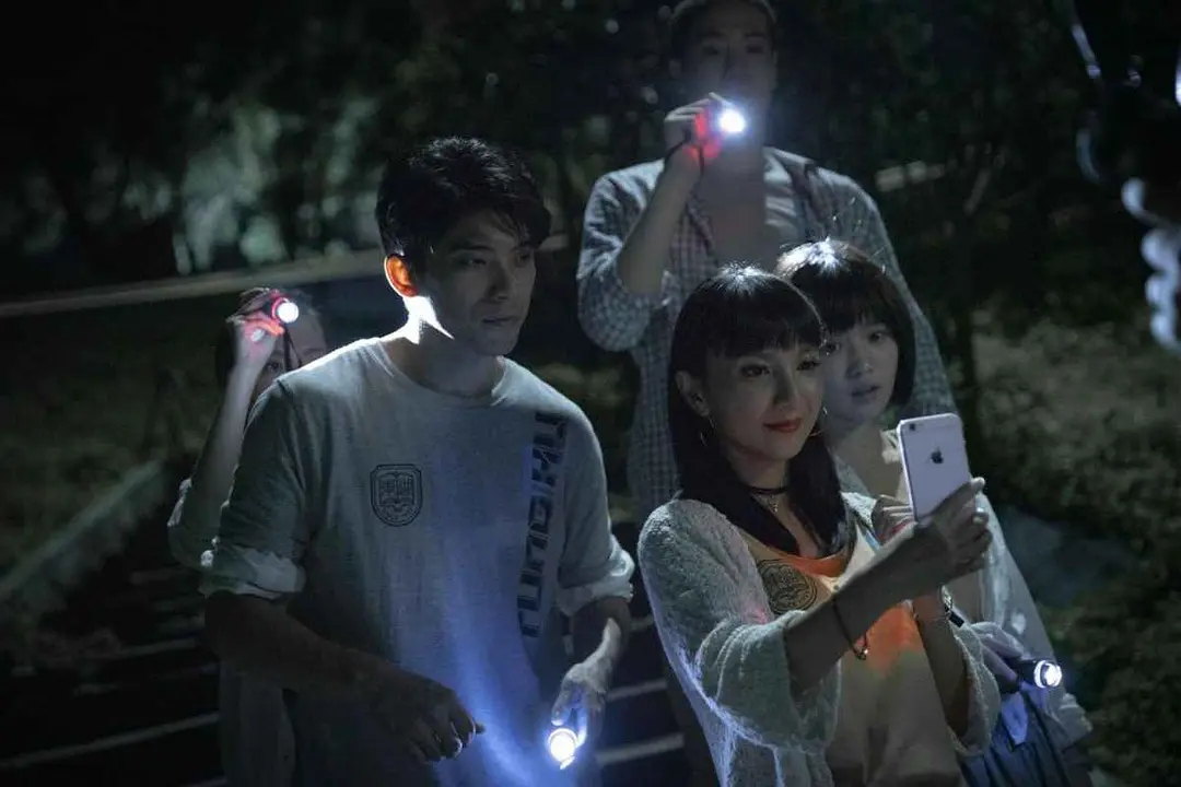 电影|校园真实事件改编成的恐怖片！不仅吓人，还很烧脑！从头惊到尾！