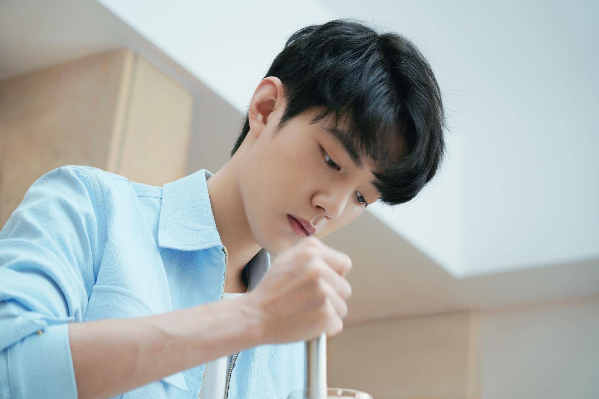 电视剧|电视剧演员大洗牌，赵丽颖下滑严重，肖战第四，榜首质疑声高