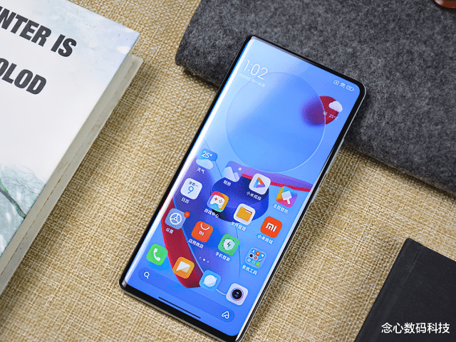 |国产手机超越iPhone了？哪款国产旗舰，可以和iPhone13掰掰手腕？