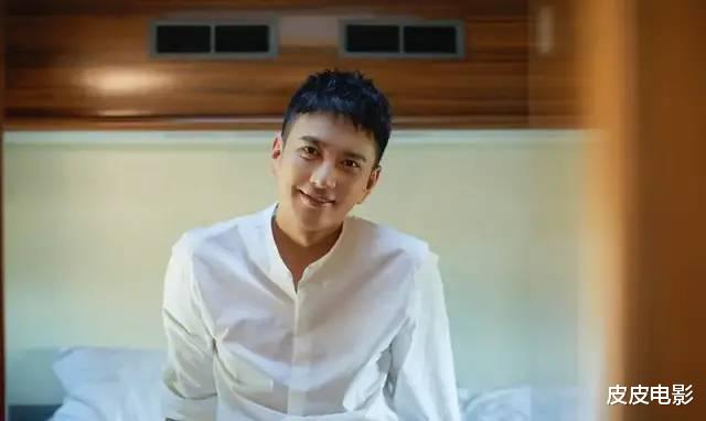 李易峰|李易峰饰演毛泽东主席，勾起了我对4位曾饰演毛泽东演员的追忆