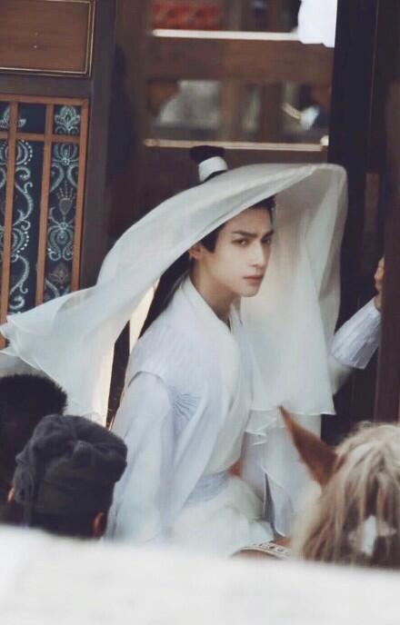 罗云熙|杀疯了！他凭一己之力，把内娱古装都卷了起来