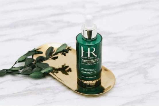 觅颜时尚馆|精华液测评：这几款美白补水精华液，让你素颜也能美美的出门了