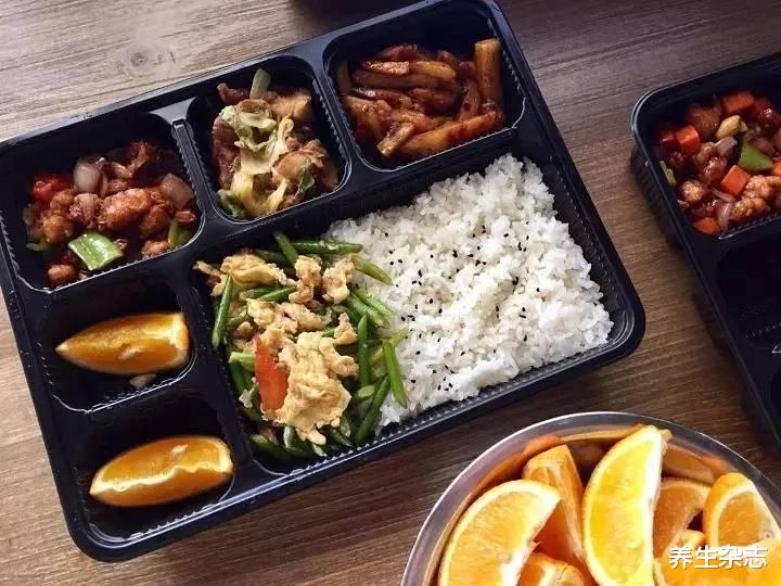 甲状腺癌|甲状腺癌前期“不痛不痒”,提醒:若颈部有3种“异常”,趁早就医