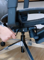 居家办公都要认真：入手黑白调人体工学椅，坐着舒服工作顺心